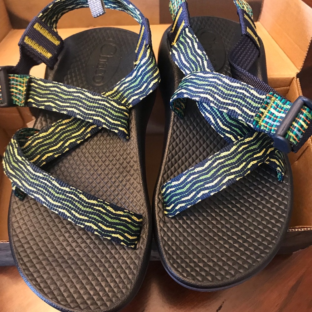 NIB youth size 1 Chaco sandals